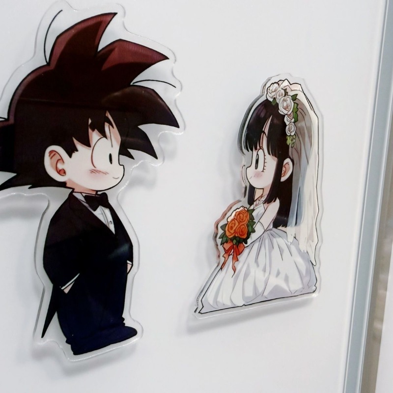 مغناطيس ثلاجة أكريليك بتصميم ف - مراجعة Anime Themed Merchandise وسعره